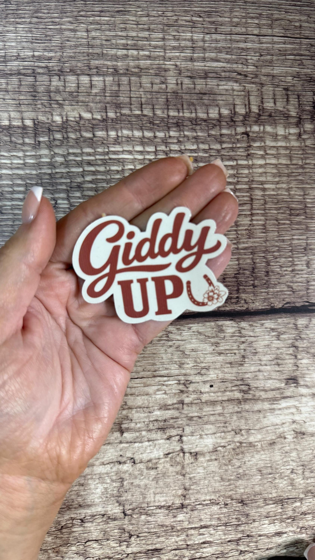Giddy Up Sticker, Floral Horseshoe Country Western Vinyl Decal, Cute Cowgirl Gift for Laptop or Water Bottle